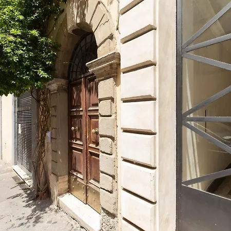 Iflat Elegance And Comfort In Monti Roma